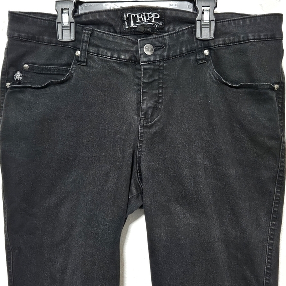 Tripp NYC Bermuda shorts goth dark academia style size 14 - Picture 2 of 12